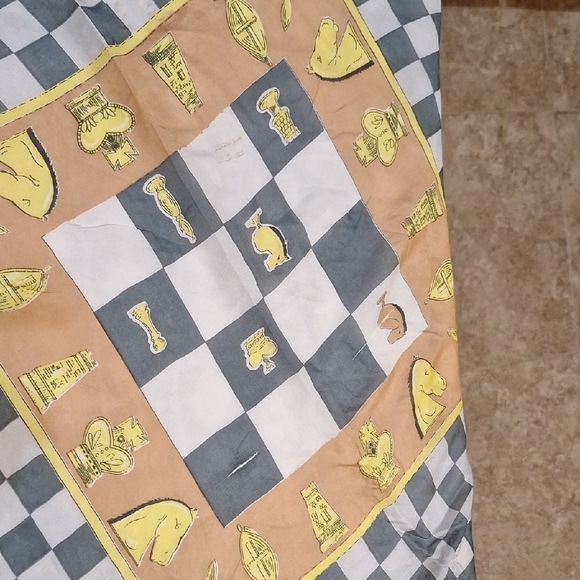 Chic Multicolor Patterned Scarves Collection - Picture 5 of 6